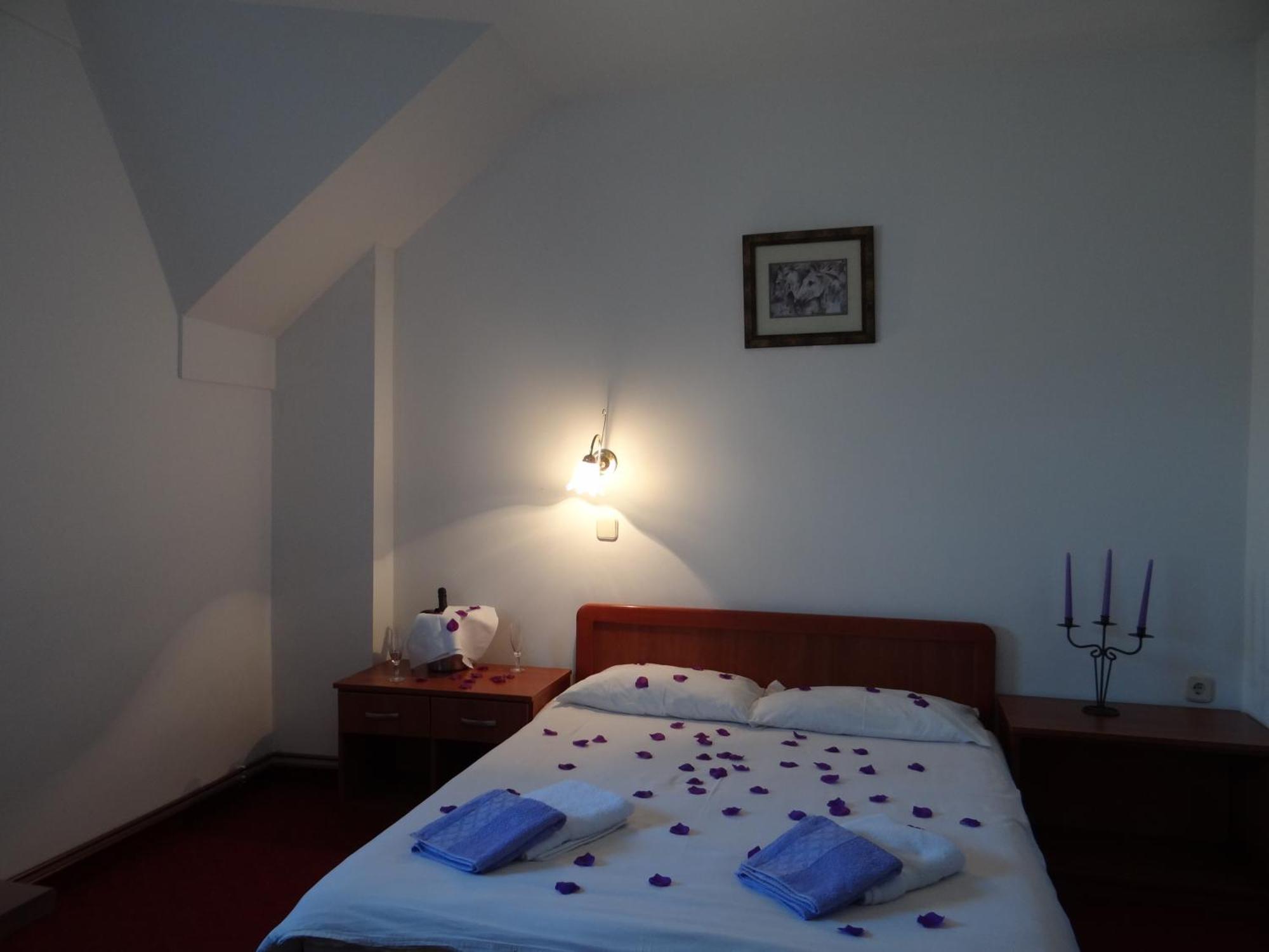 Planinarski Centar Petehovac Delnice Zimmer foto